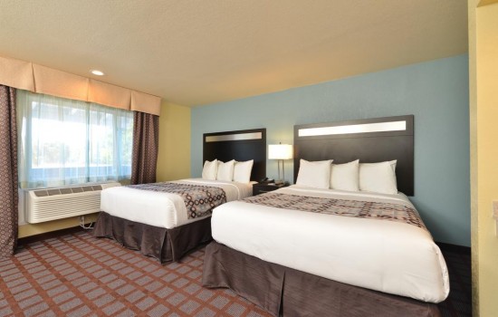 Welcome To Avenue Inn Downtown San Luis Obispo - 2 Queen Beds